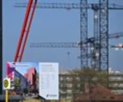 Bau-Turbo und mehr Genehmigungen - "Tiefpunkt der Krise liegt hinter uns"