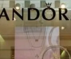 Schmuckhersteller Pandora enttäuscht Anleger trotz Prognoseerhöhung
