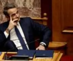 Griechischer Ministerpräsident bildet nach EU-Wahl Regierung um