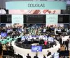 Douglas verpatzt Börsen-Rückkehr - Aktien stürzen ab