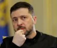 Ukraine greift Öl-Anlage tief in Russland an - Selenskyj kündigt mehr Reichweite an