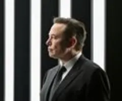 Tesla bietet Musk Rekordvergütung von bis zu einer Billion Dollar