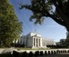 Fed-Bericht - US-Inflation ebbt ab und Lage am Jobmarkt wie vor der Pandemie