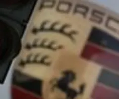 Porsche SE steigt ins Ladesäulengeschäft von ABB ein