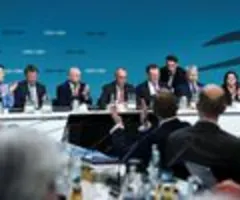 Entwurf: Regierung will 2027 Gesundheitskosten um 16,3 Milliarden senken