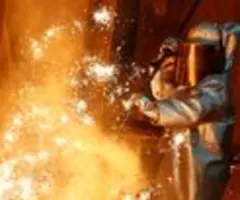 Zeitung - ThyssenKrupp-AR vor Entscheidung über hohe Stahl-Investition