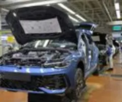 Wirtschaft steigert Produktion überraschend - Unsicherheit bleibt