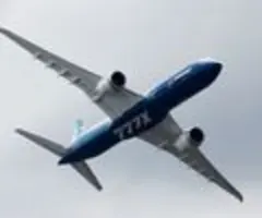 Boeing will nach 777X-Verzögerung Kunden auf Flugschau besänftigen