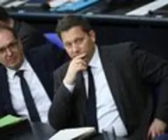 Dobrindt an Koalition: "Schritt über eingetretene Pfade hinaus machen"