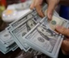 Umfrage: Superreiche wenden sich zunehmend vom Dollar ab