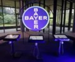 Bayer-Ergebnis sinkt im Quartal weniger als erwartet