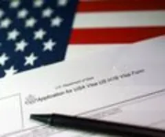 Streit um Trumps Visa-Pläne - Investoren fordern Aufklärung von Amazon & Co