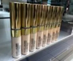 Starke Nachfrage nach Luxus-Kosmetik beflügelt Estee Lauder