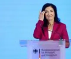 Neue Wirtschaftsministerin: Freihandelsabkommen mit USA muss das Ziel bleiben