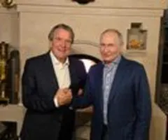 Merz und Klingbeil verurteilen Schröders Geburtstags-Besuch bei Putin scharf