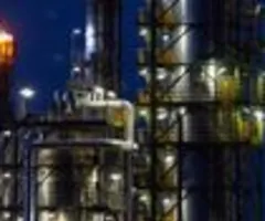 Bundesregierung will Treuhand über Schwedt-Anteile von Rosneft verlängern