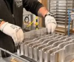 Industrie mit überraschend kräftigem Auftragsplus - "Ein Lichtblick"