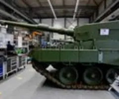 Bundeswehr vergibt Milliarden-Auftrag an Rheinmetall