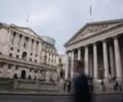Britische Notenbank hält Zins konstant - Doch Senkung bleibt auf dem Tisch