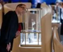 Schmuckgeschäft treibt Umsatz von Luxuskonzern Richemont