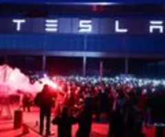 Versorger - Tesla-Werk könnte ab Montag wieder am Netz sein