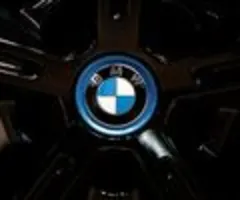 BMW fährt bei Elektroautos davon - Absatzdämpfer für Audi und Porsche