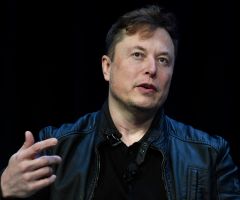 Musk will Tesla-Geschäft erstmals mit Werbung ankurbeln