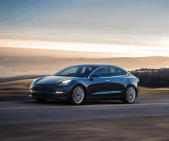 Tesla-Aktie: Beweist Cathie Wood erneut einen guten Riecher?