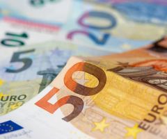 10.000 Euro investieren, 712 Euro Dividende kassieren: Ein guter Deal?!