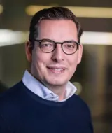 Dr. Dominik Benner