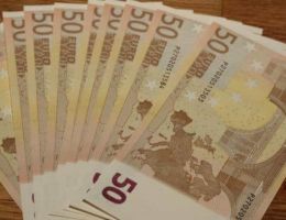 3 starke Aktien, die mit 200 Euro in der Korrektur ein Kauf sind