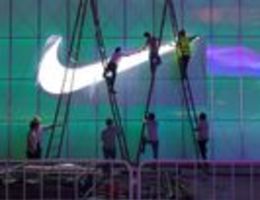 Trübe Aussichten bei Nike belasten auch Adidas und Puma