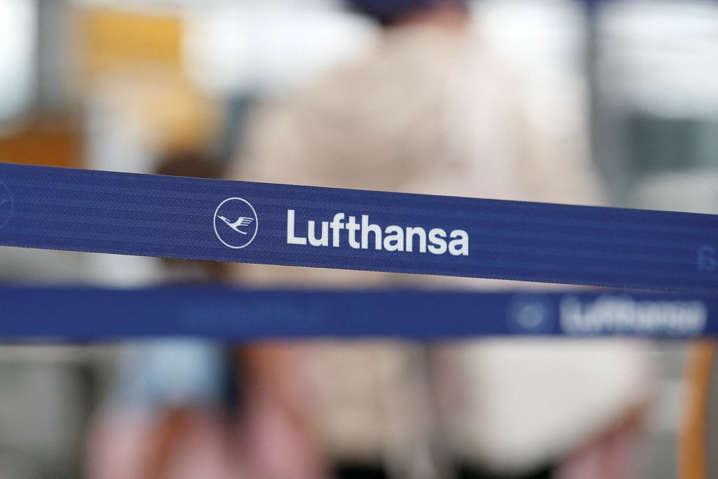 Lufthansa sagt wegen Pilotenstreik 800 Flüge ab 130.000 Passagiere