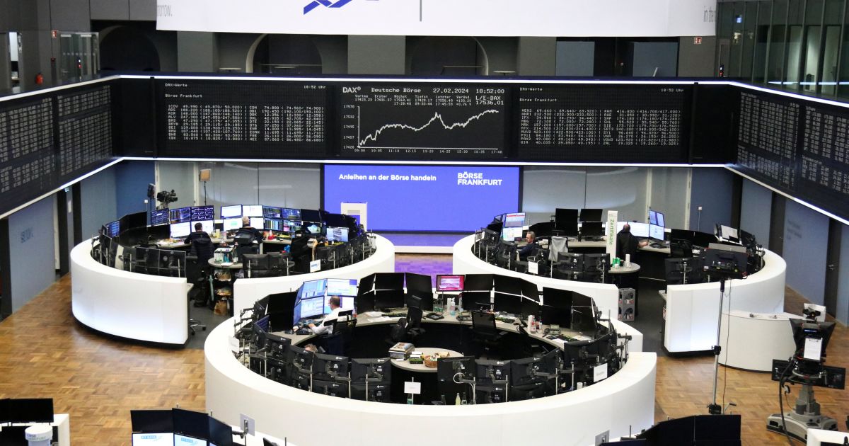 Dax steigt siebten Tag in Folge auf Rekordhoch • news • onvista