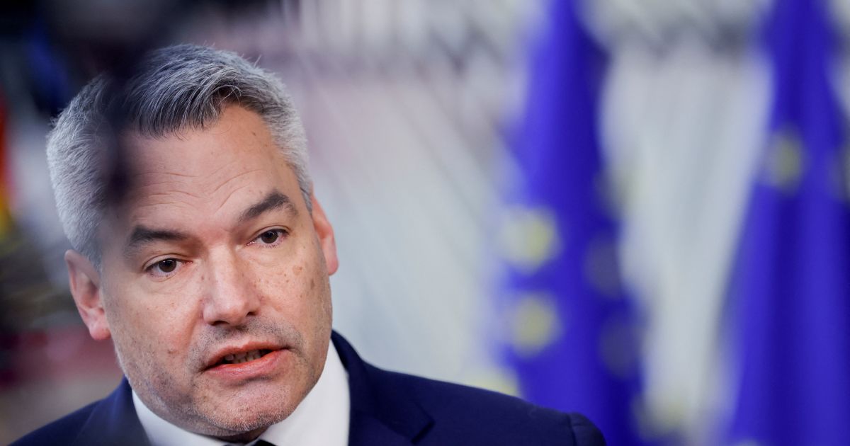 EUGipfel beschließt stärkere Sicherung der Außengrenzen • news • onvista