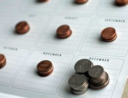 3.600 Euro investieren, jeden Monat mehr als 10 Euro Dividende kassieren. So geht’s!