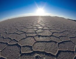 Vergiss Lithium: Diese 2 Energiespeicher-Aktien sind smarter