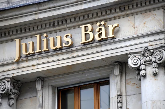 Gebäude mit Julius Bär Logo