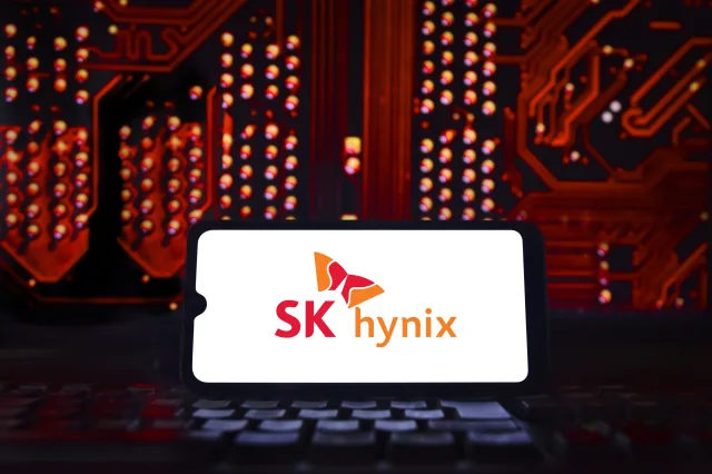 SK-Hynix-Logo auf Smartphone-Bildschirm