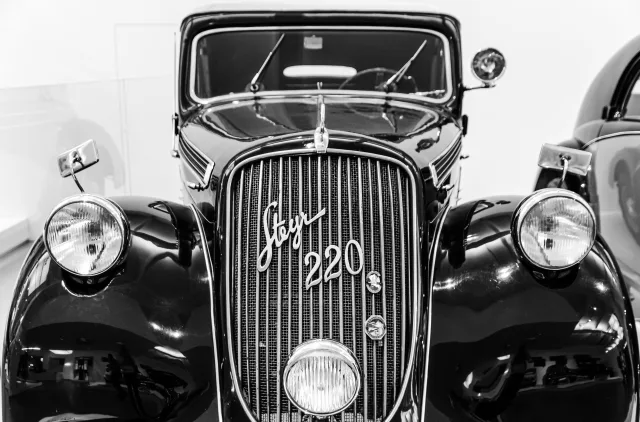 Steyr 220 Auto von 1937