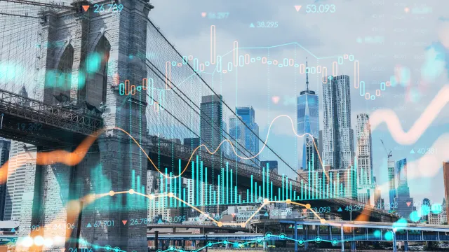 Grafiken sind über die Skyline von New York gelegt.