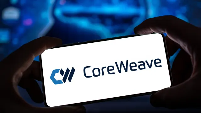 CoreWeave-Logo auf einem Smartphone-Display