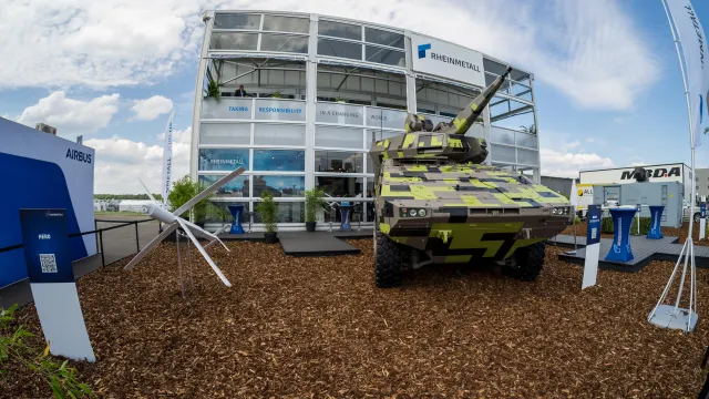 Ein Panzer von Rheinmetall ist zu sehen.