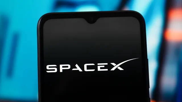 Das SpaceX-Logo.