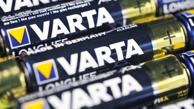 Varta im Abwärtsstrudel: Aktie fällt um 70 Prozent