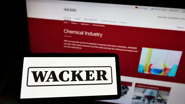 Wacker Chemie schwach wegen Abstufung