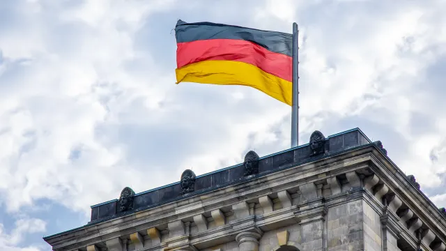 Mit der Schuldenbremse fährt Deutschland ungebremst vor die Wand