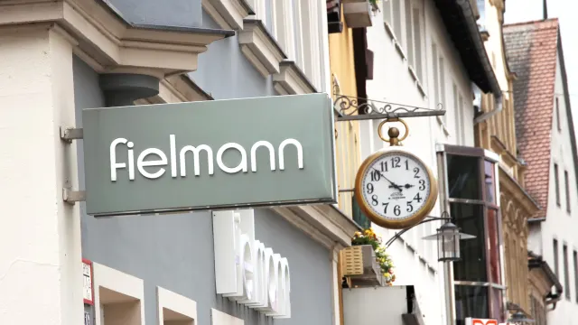 Fielmann: Deutsche Bank überrascht mit hohem Kursziel