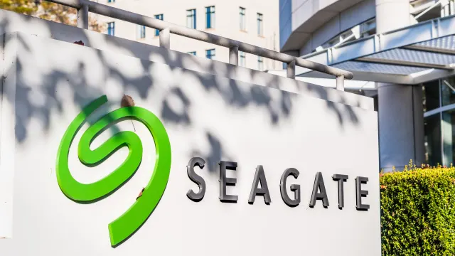 Seagate-Logo auf Mauer