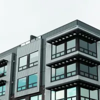 Deutsche Immobilien-Aktie hat 30 Prozent Kurspotenzial – wenn der Ausbruch gelingt